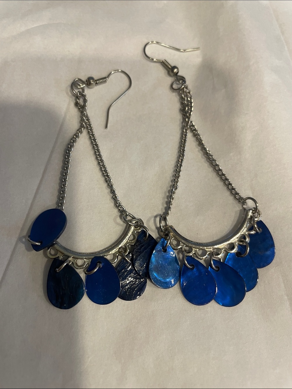 5 sets of dangle earrings